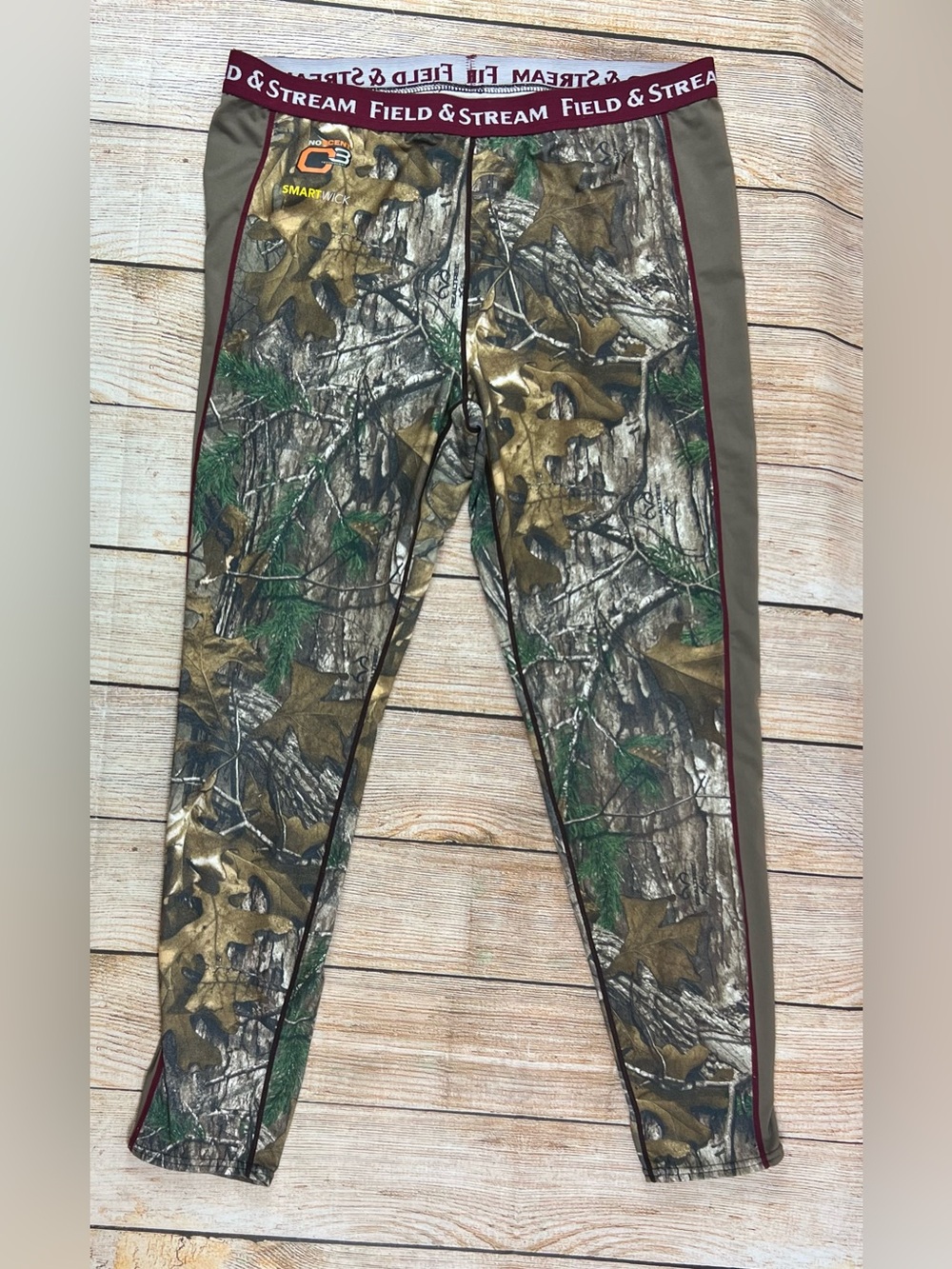 Women’s Field & Stream No Scent C3 Realtree Camo Base Layer Leggings Size Large
